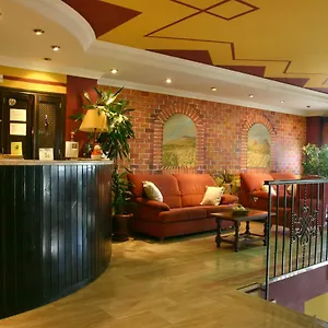 Hotel Las Rosas, Priego De Cordoba